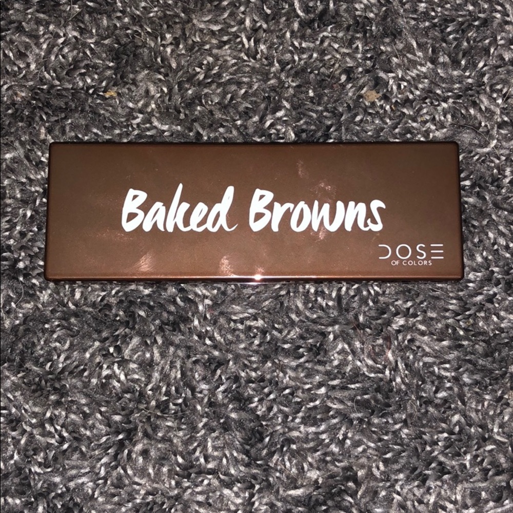 Baked Brows eye shadow palette